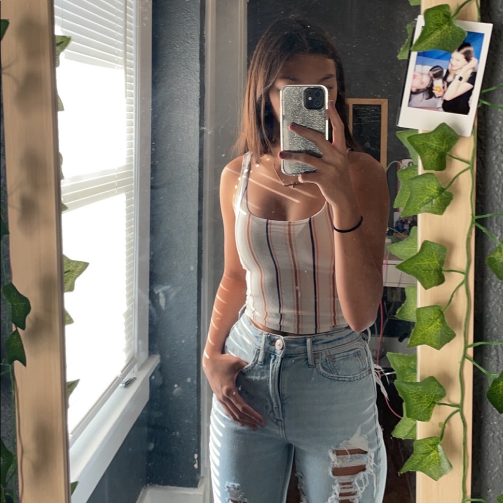 Forever 21 white small tank top